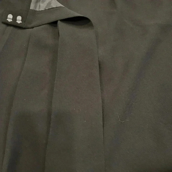 Jones &  Co Black Wrap Skirt NWOT size 6 - Picture 8 of 10